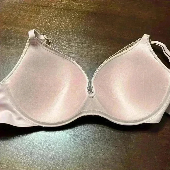 Victoria’s Secret bra - Picture 5 of 8